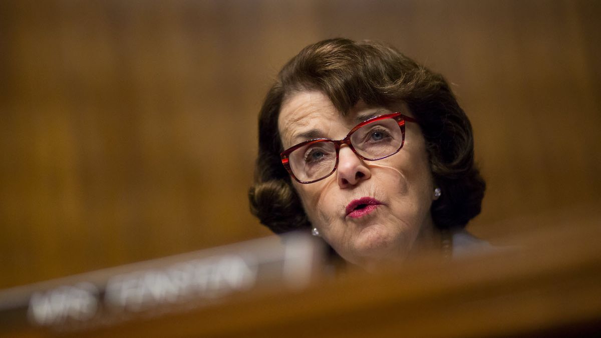 As Feinstein Questioned Zuckerberg, an Undisclosed Investment in Facebook