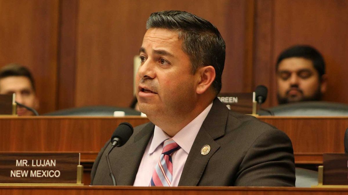 Democratic Leader Ben Ray Luján Endorses Green New Deal, Won’t Take Fossil Fuel Exploration Money