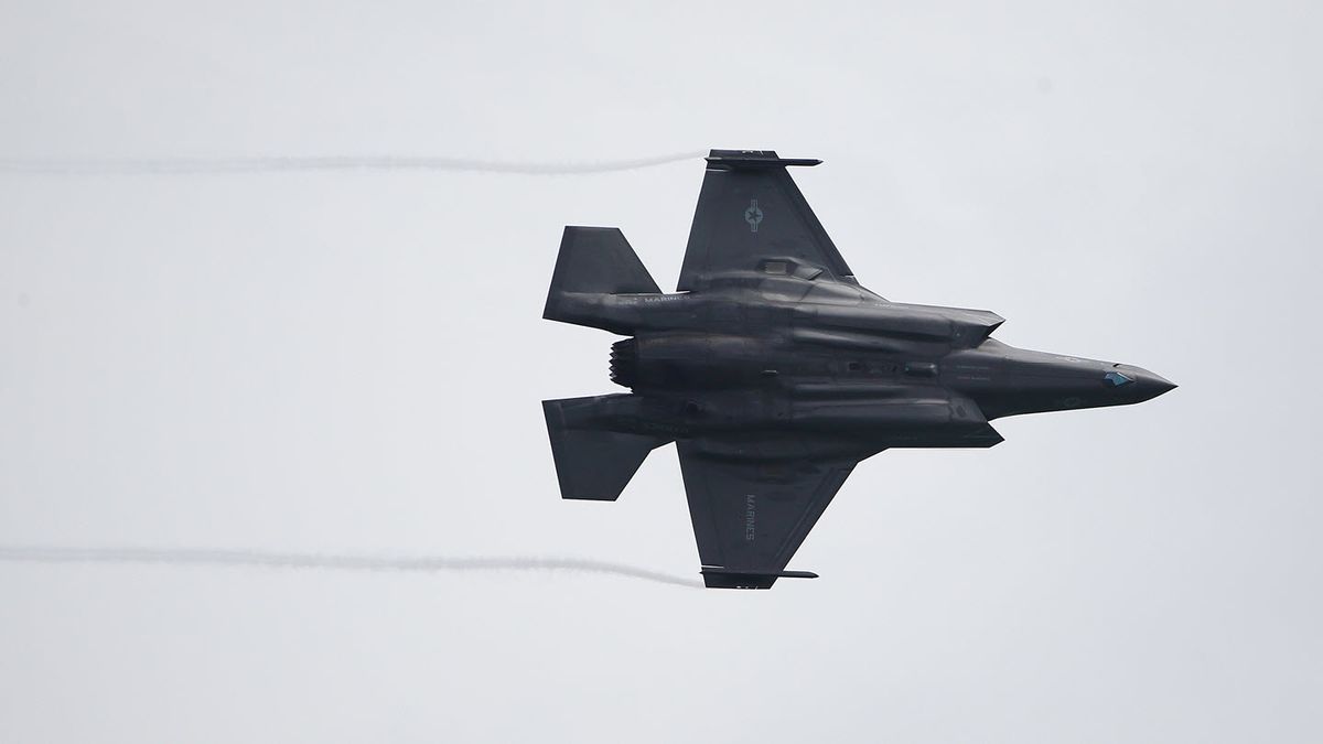 Dems Voting Against Pentagon Cuts Got 3.4x More Money From the Defense Industry