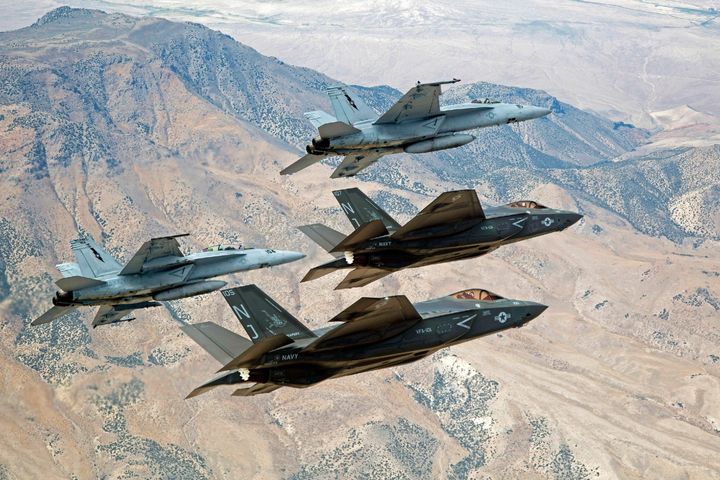 Lockheed-Backed Reps Lobby Against F-35 Spending Cuts